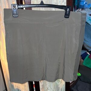 Women’s Olive Green Skort with Zippered Side Pockets
